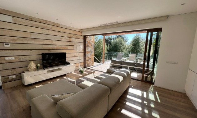 Sale - Villa -
Las Colinas - Las Colinas Golf