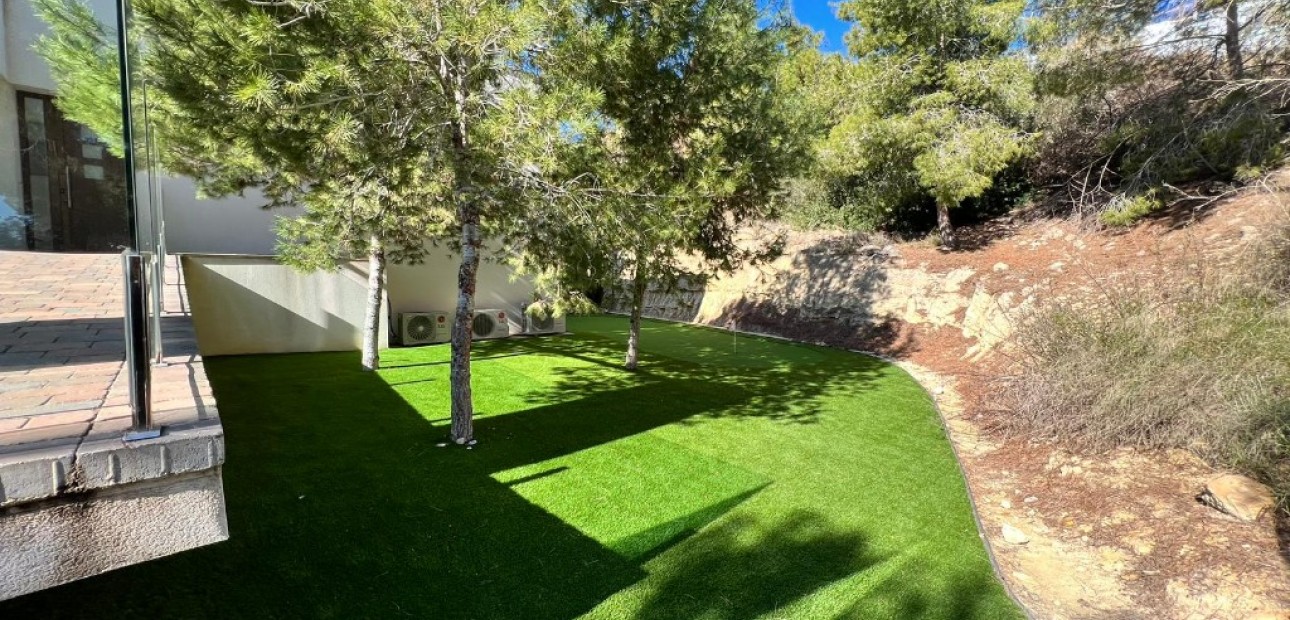 Sale - Villa -
Las Colinas - Las Colinas Golf