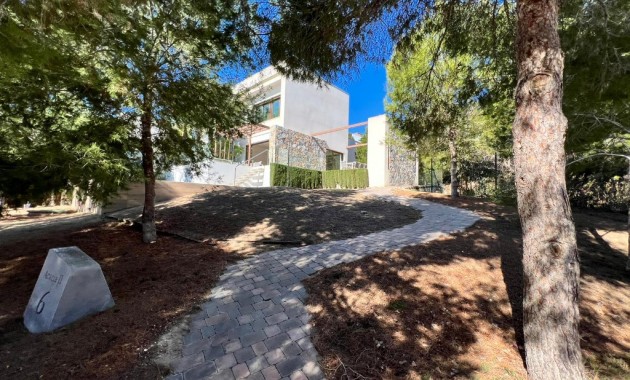 Sale - Villa -
Las Colinas - Las Colinas Golf