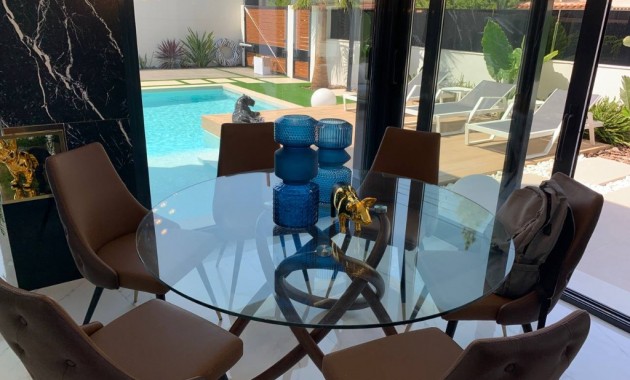 Nieuwbouw - Villa -
Torrevieja