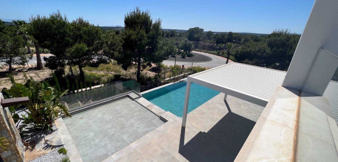 Sale - Villa -
Las Colinas - Las Colinas Golf