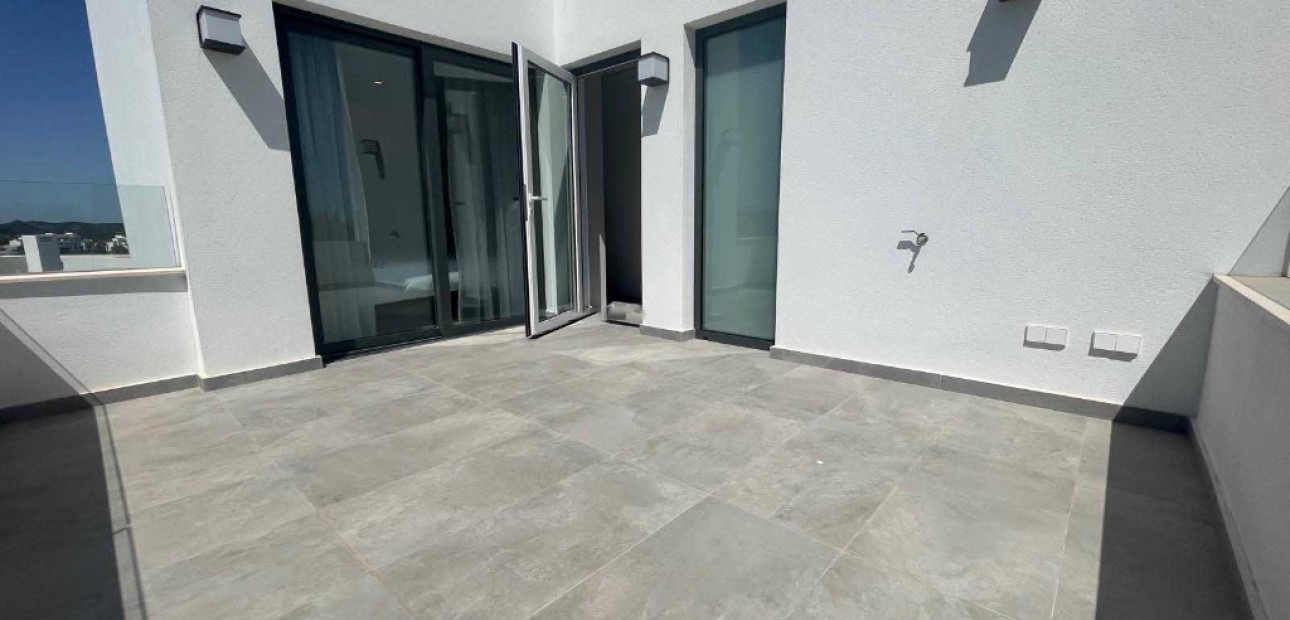 Sale - Villa -
Las Colinas - Las Colinas Golf