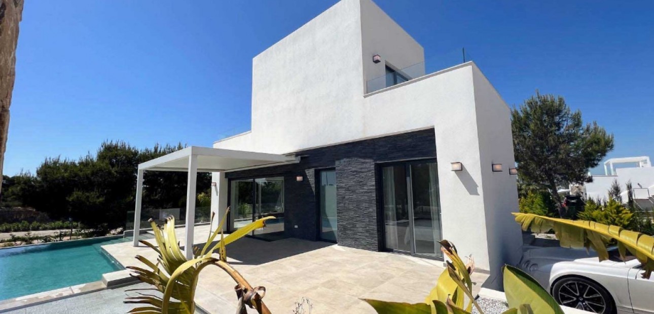 Sale - Villa -
Las Colinas - Las Colinas Golf