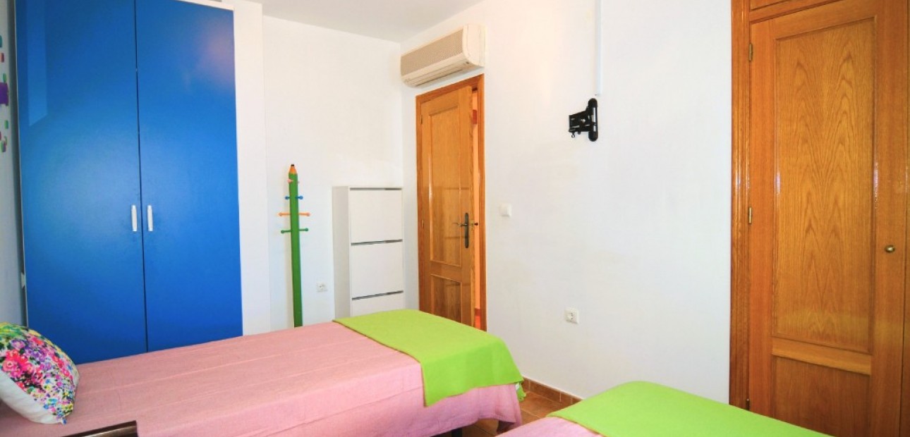 Venta - Apartamento / piso -
Dehesa de Campoamor