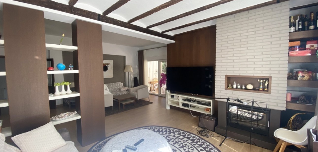 Herverkoop - Villa -
Dehesa de Campoamor