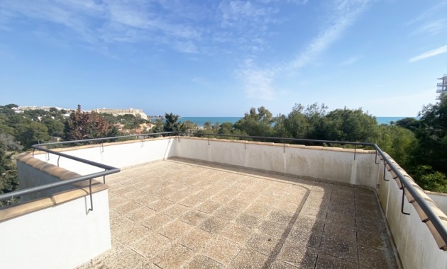 Herverkoop - Villa -
Dehesa de Campoamor