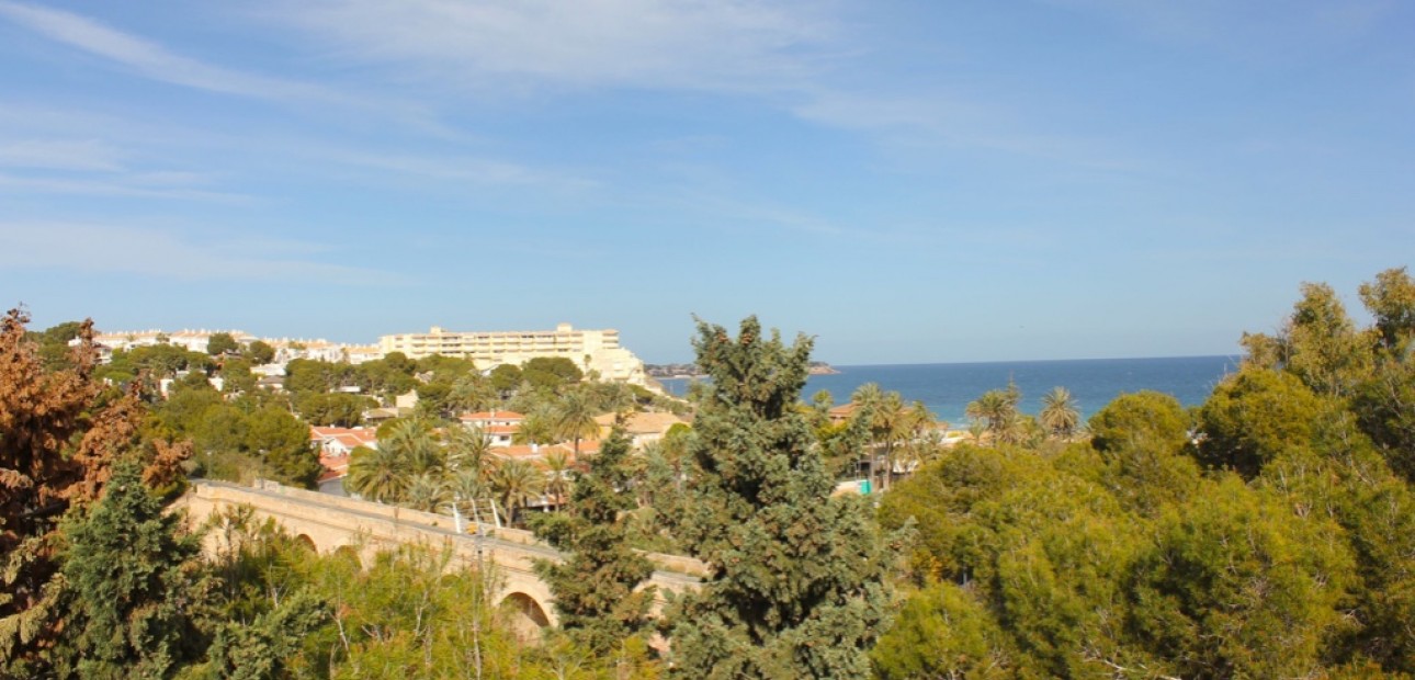 Herverkoop - Villa -
Dehesa de Campoamor