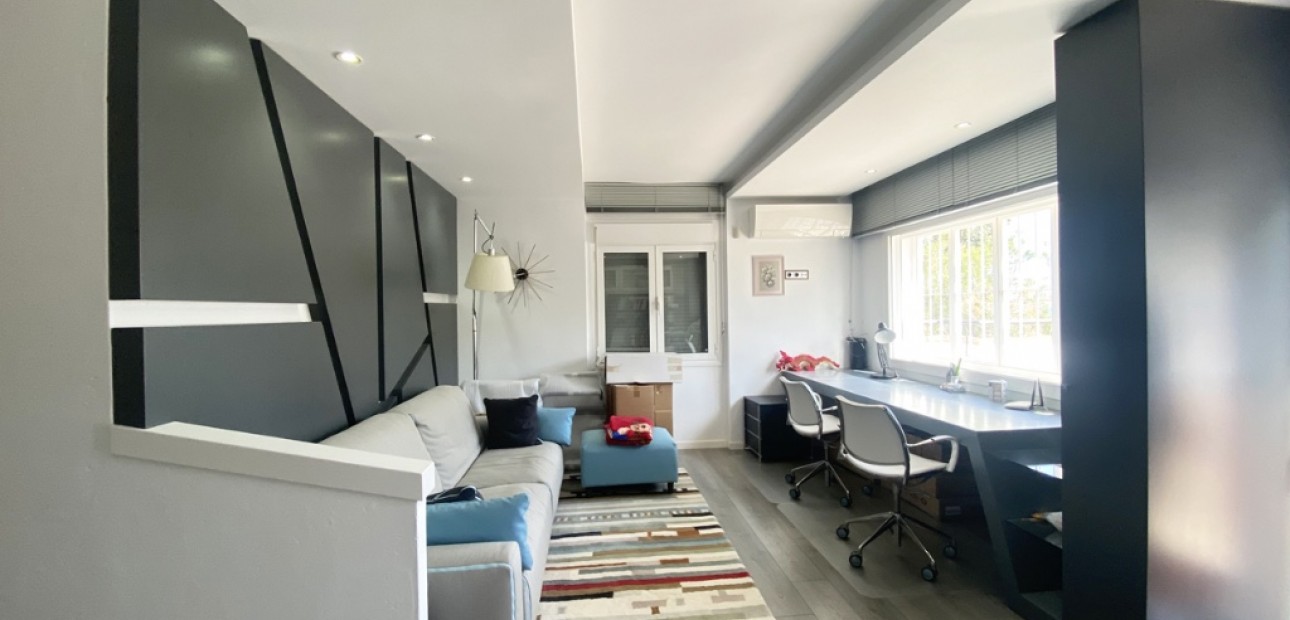 Herverkoop - Villa -
Dehesa de Campoamor