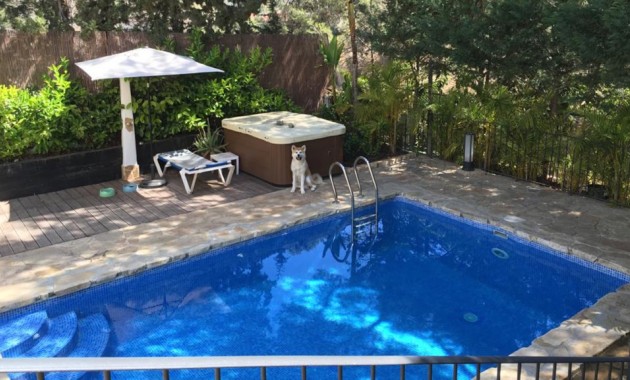 Herverkoop - Villa -
Dehesa de Campoamor