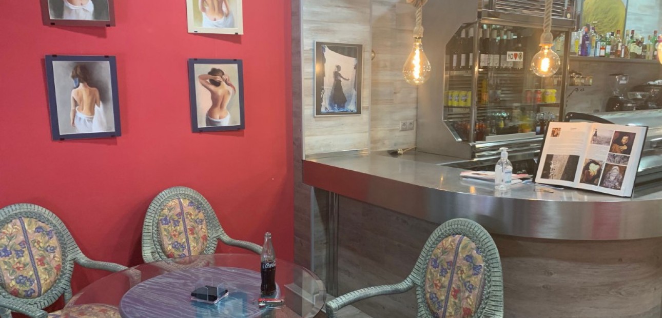 Venta - Comercial -
Alicante