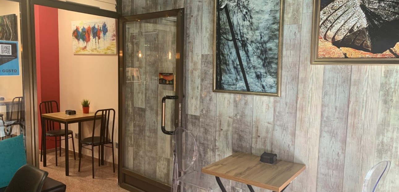 Venta - Comercial -
Alicante