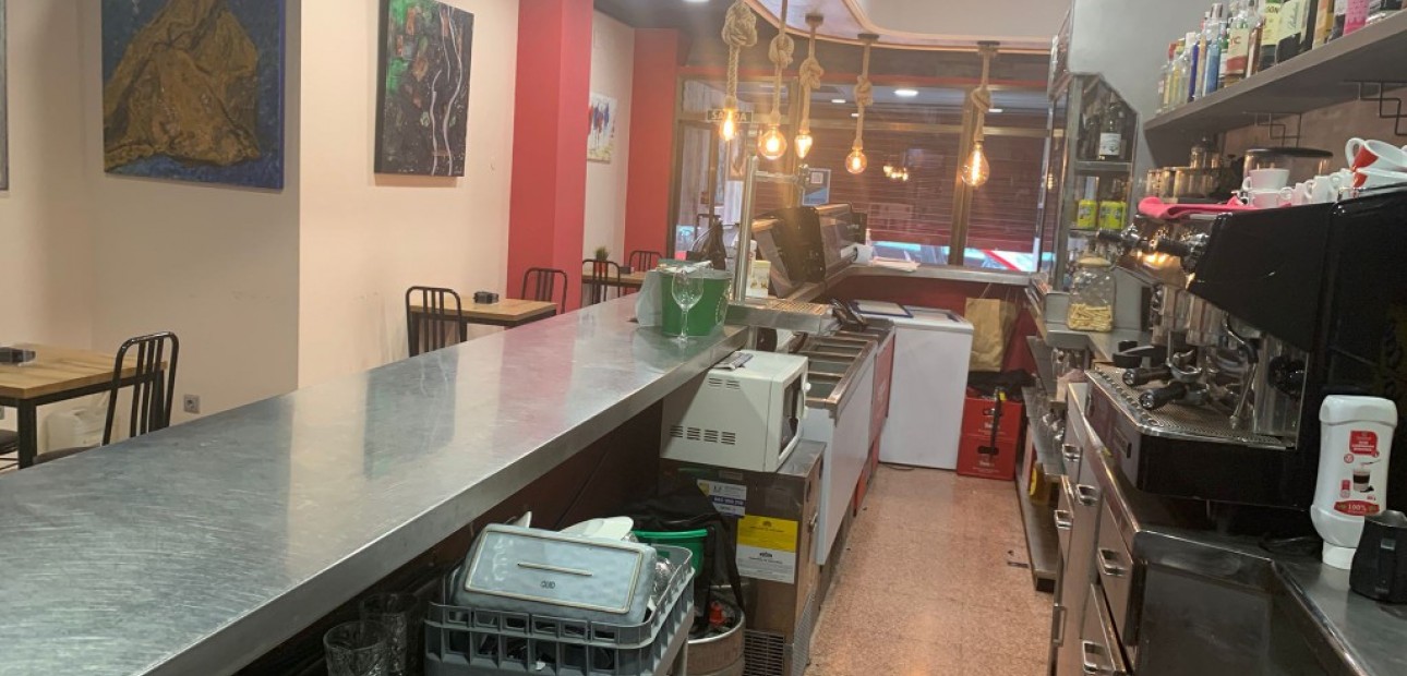 Venta - Comercial -
Alicante