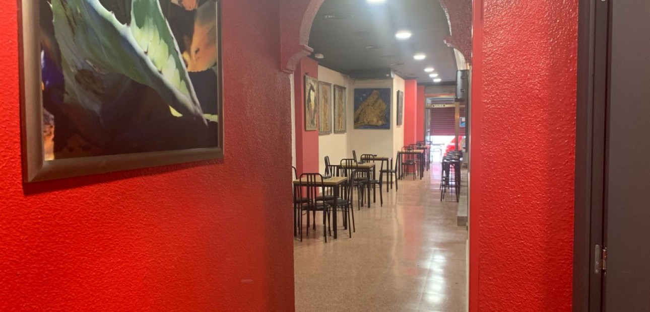 Venta - Comercial -
Alicante