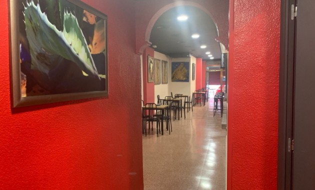 Venta - Comercial -
Alicante