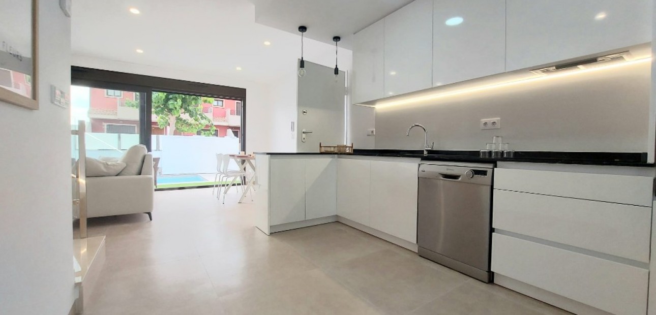 Nueva construcción  - Villa -
San Pedro del Pinatar