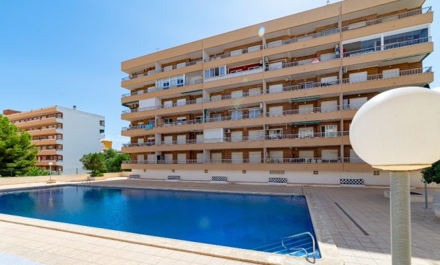 Venta - Apartamento / piso -
Punta Prima