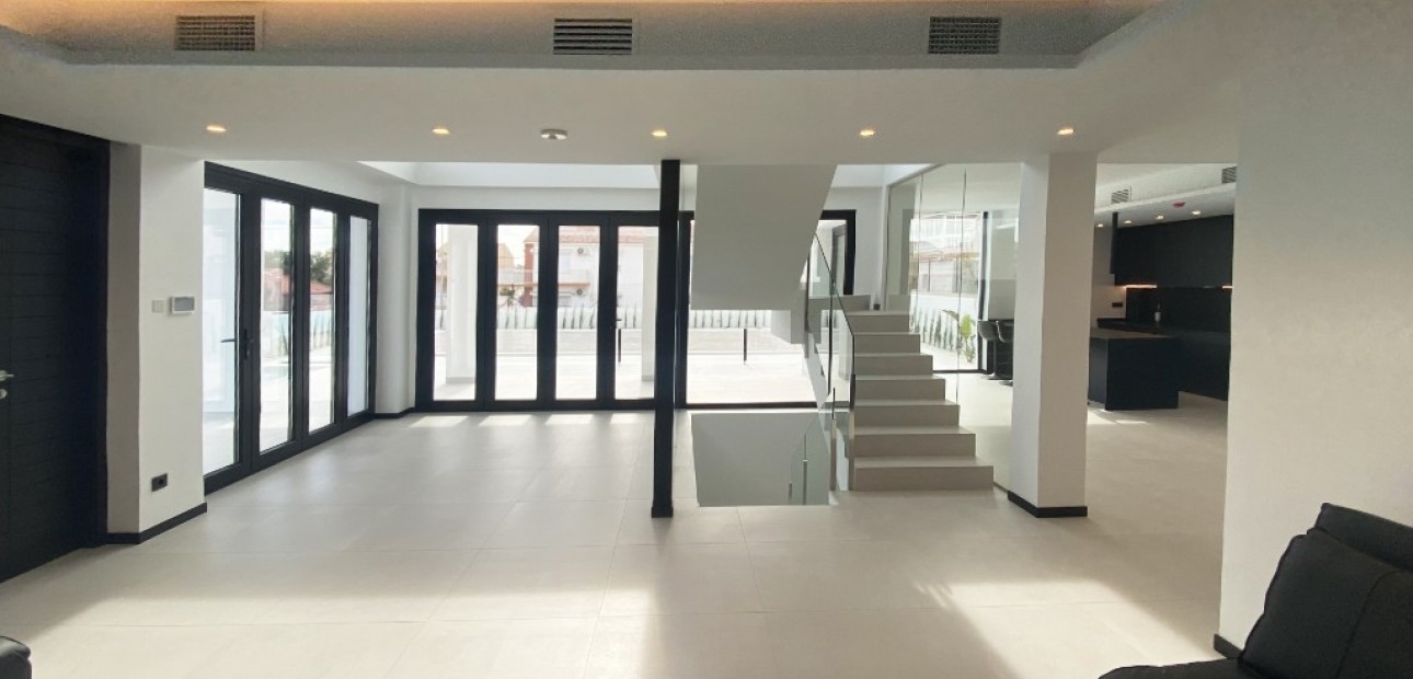 Nieuwbouw - Villa -
Torrevieja