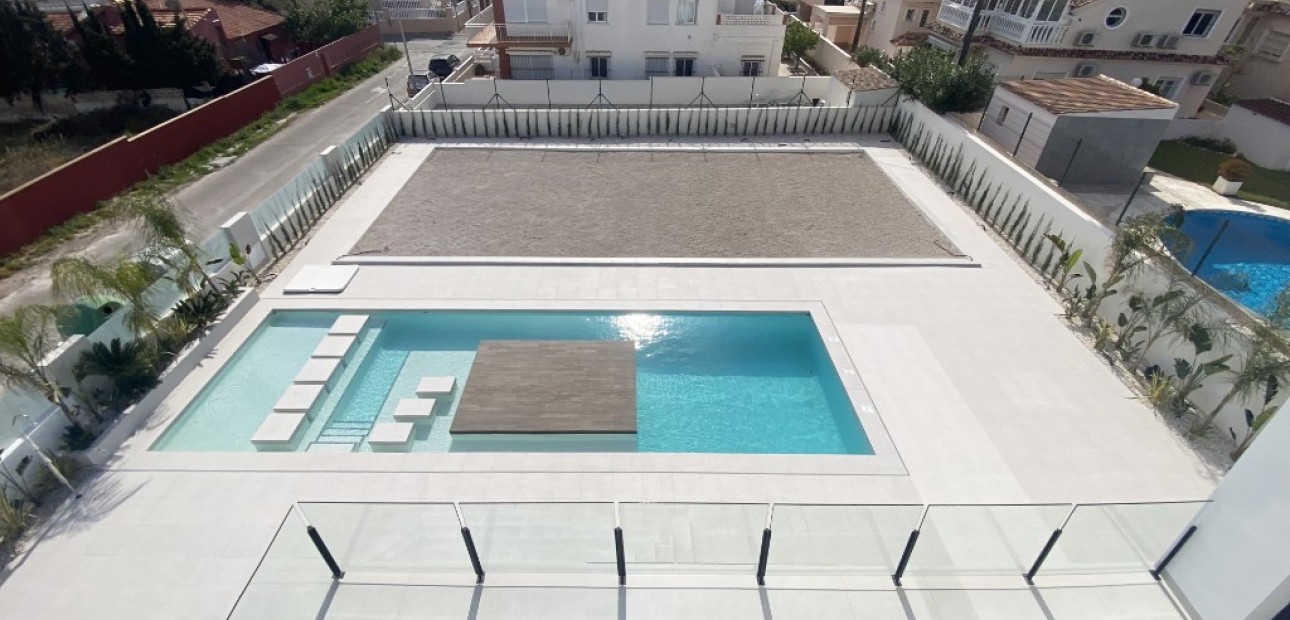 Nieuwbouw - Villa -
Torrevieja