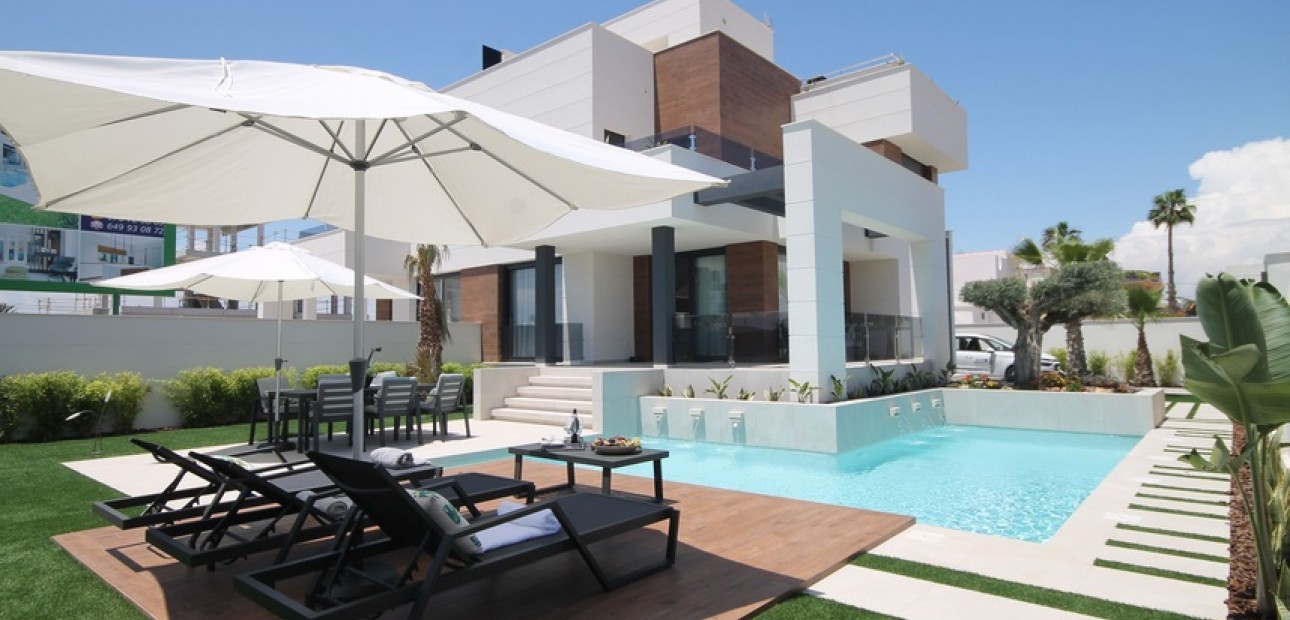 New Build - Villa -
Torrevieja - El Chaparal