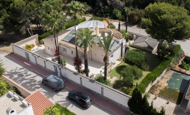 Sale - Villa -
Dehesa de Campoamor