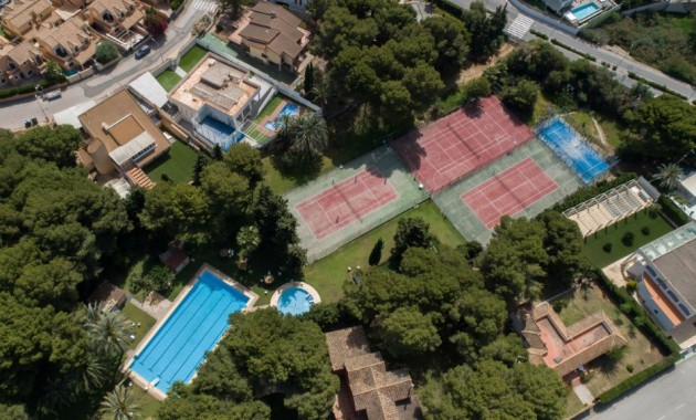 Sale - Villa -
Dehesa de Campoamor