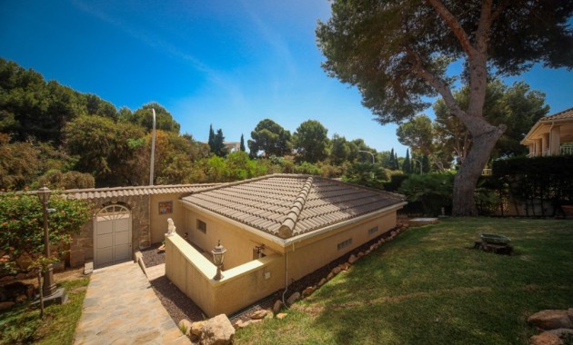 Sale - Villa -
Dehesa de Campoamor