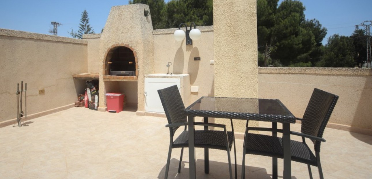 Sale - Villa -
Dehesa de Campoamor