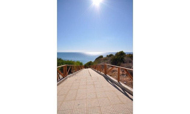 Sale - Villa -
Dehesa de Campoamor