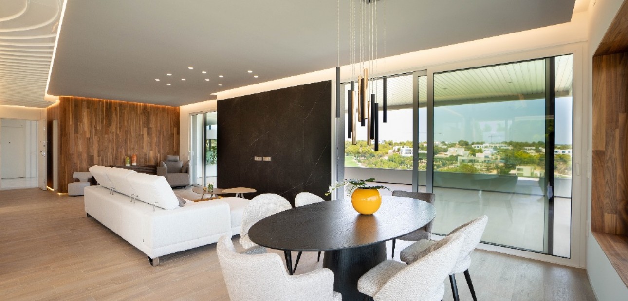 Venta - Apartamento / piso -
Las Colinas