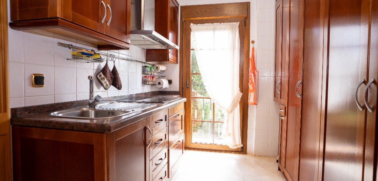 Herverkoop - Villa -
Campoamor