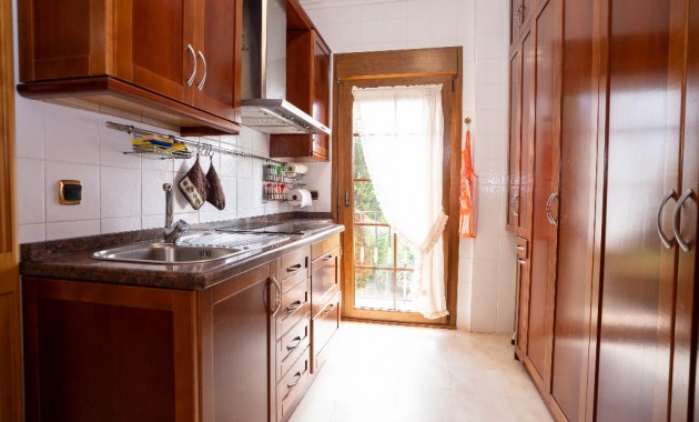 Herverkoop - Villa -
Campoamor