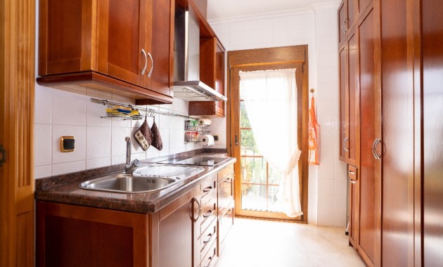 Herverkoop - Villa -
Campoamor