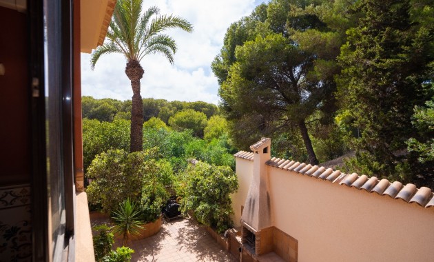 Herverkoop - Villa -
Campoamor