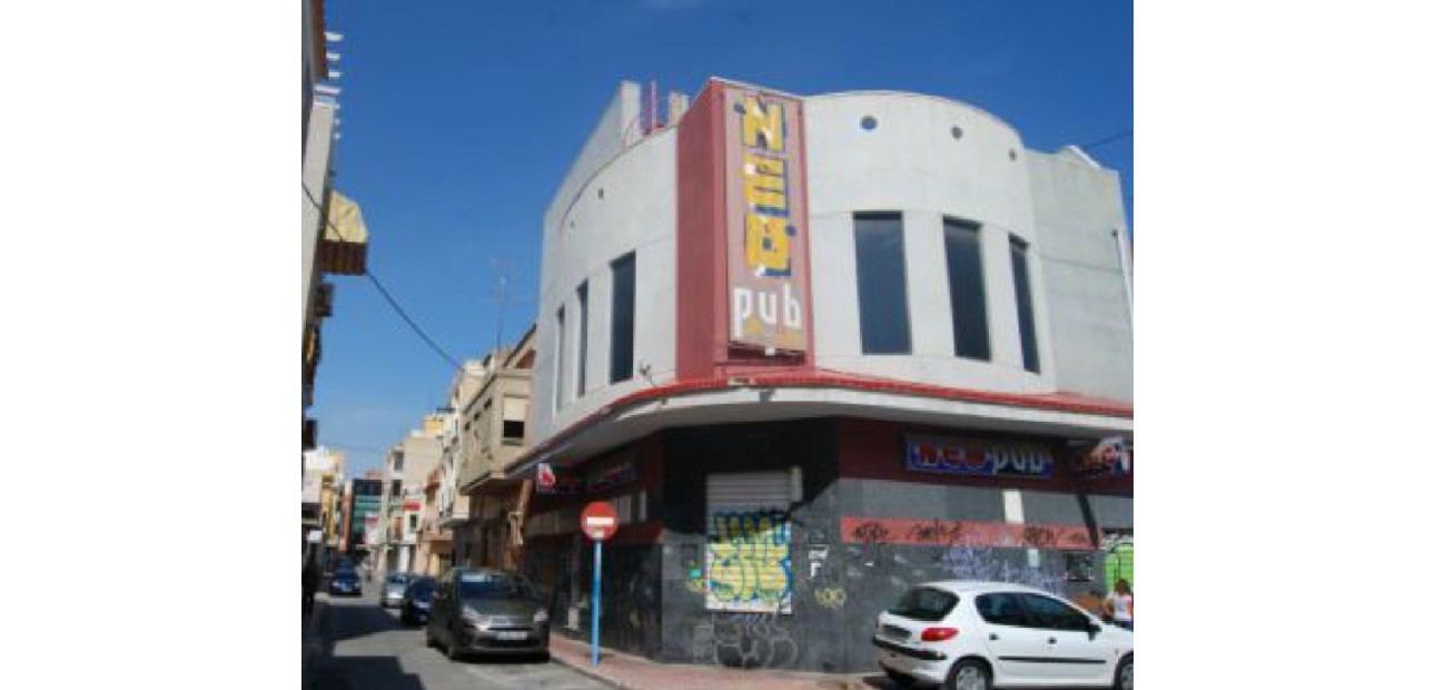 Venta - Comercial -
Torrevieja