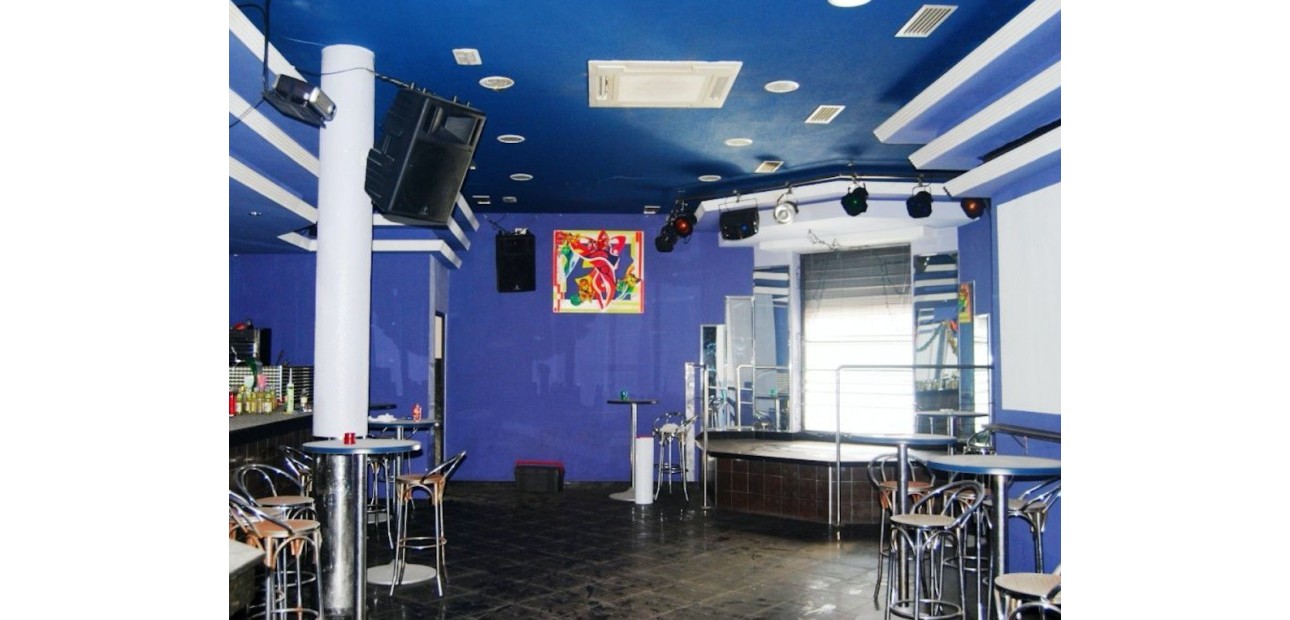 Venta - Comercial -
Torrevieja