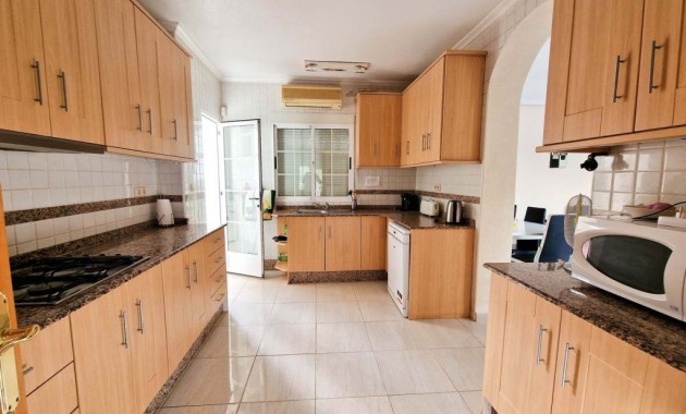 Venta - Villa -
Playa Flamenca