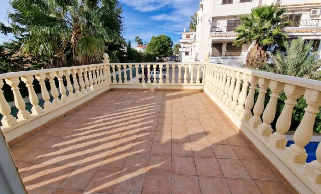 Venta - Villa -
Playa Flamenca