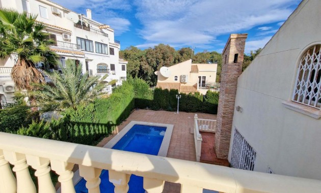 Venta - Villa -
Playa Flamenca