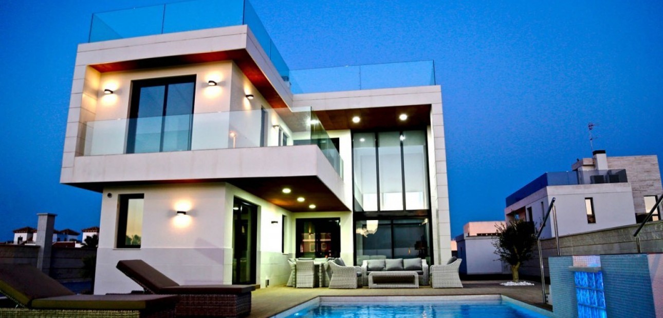 Nieuwbouw - Villa -
Campoamor