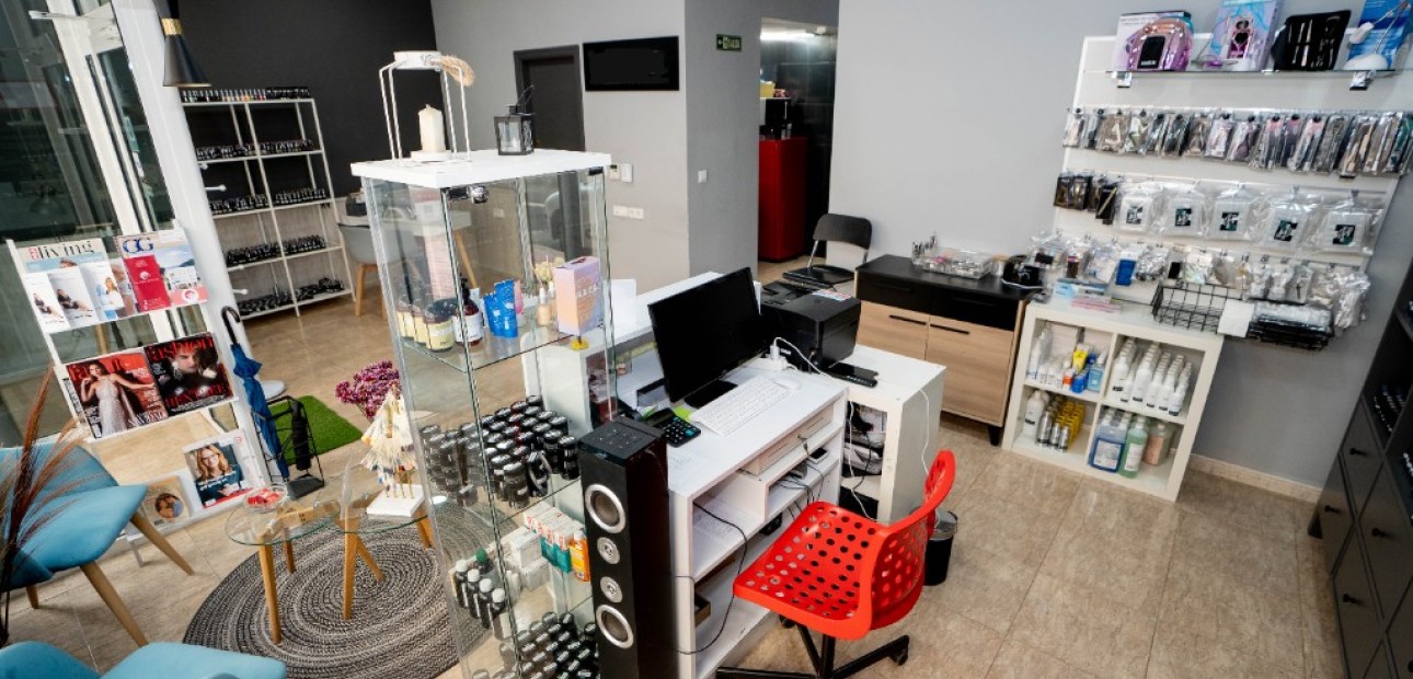 Venta - Comercial -
Torrevieja