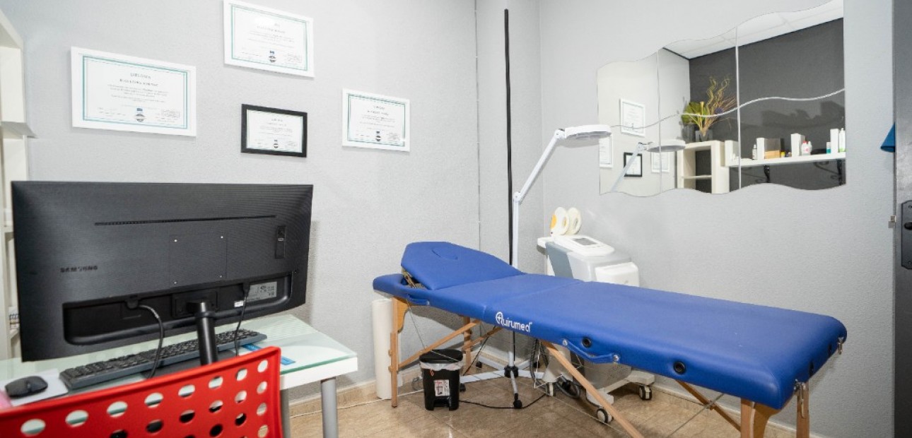 Venta - Comercial -
Torrevieja