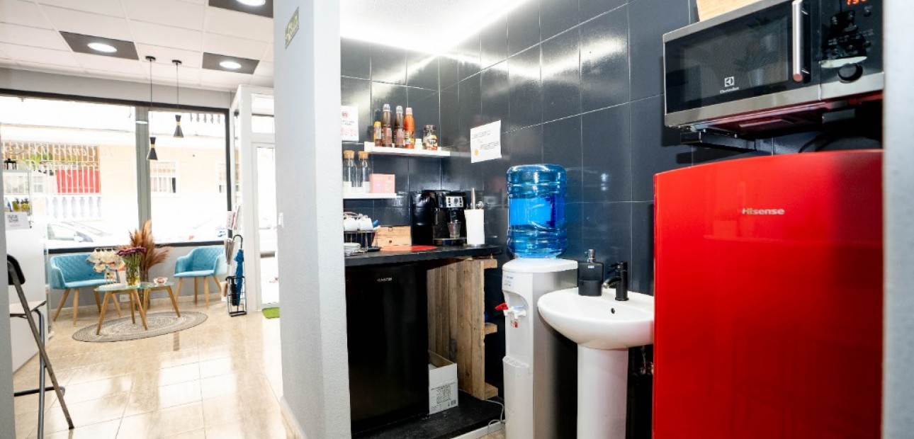 Venta - Comercial -
Torrevieja