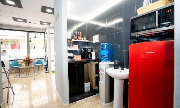 Venta - Comercial -
Torrevieja