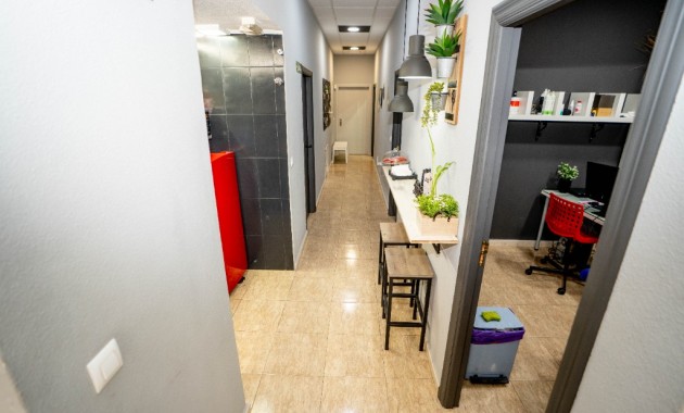 Venta - Comercial -
Torrevieja