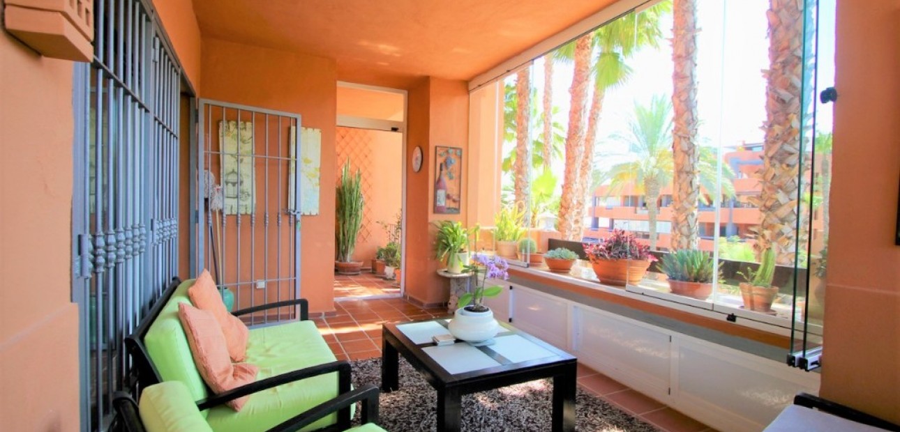 Sale - Apartment / flat -
Villamartín