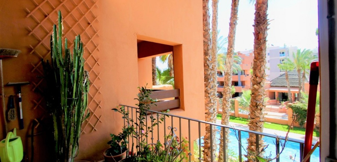 Sale - Apartment / flat -
Villamartín