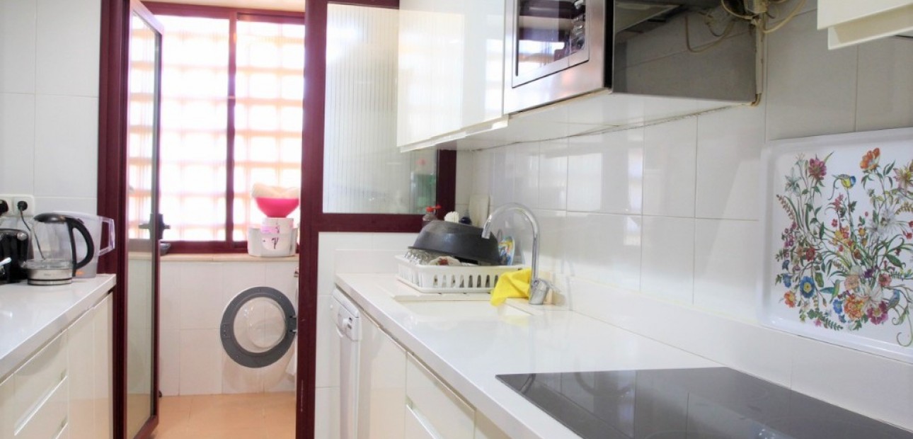 Sale - Apartment / flat -
Villamartín