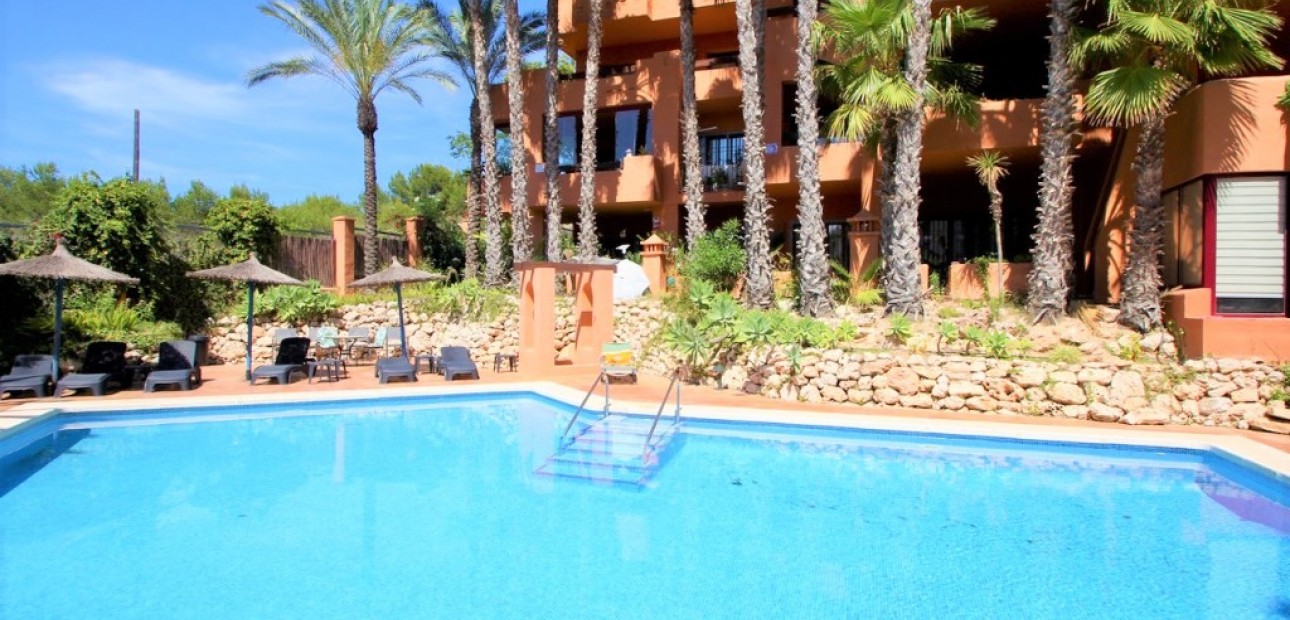 Sale - Apartment / flat -
Villamartín