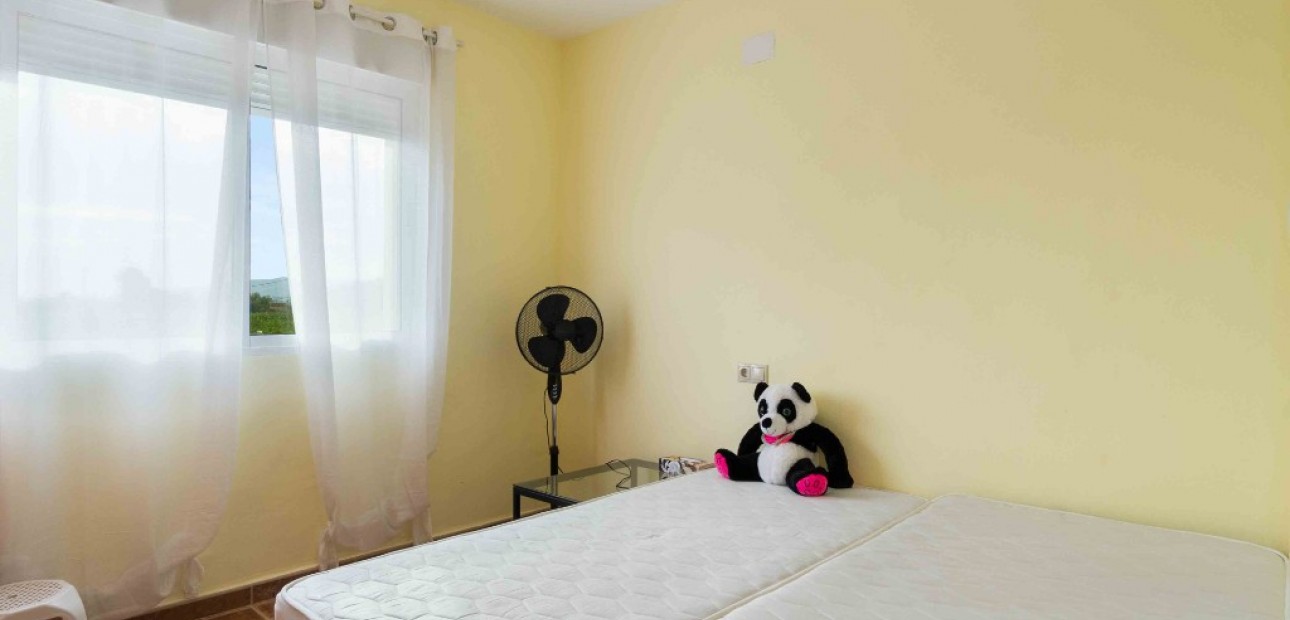 Herverkoop - Finca Country Property -
Orihuela