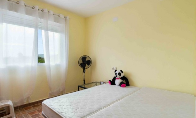 Herverkoop - Finca Country Property -
Orihuela